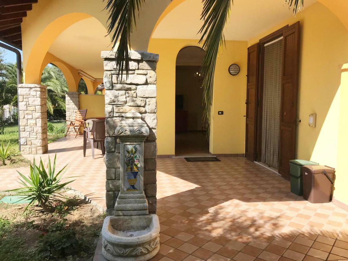 Villa The Sweet Rose With Pool Manerba del Garda Esterno foto