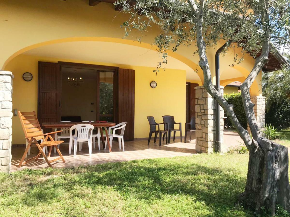 Villa The Sweet Rose With Pool Manerba del Garda Esterno foto