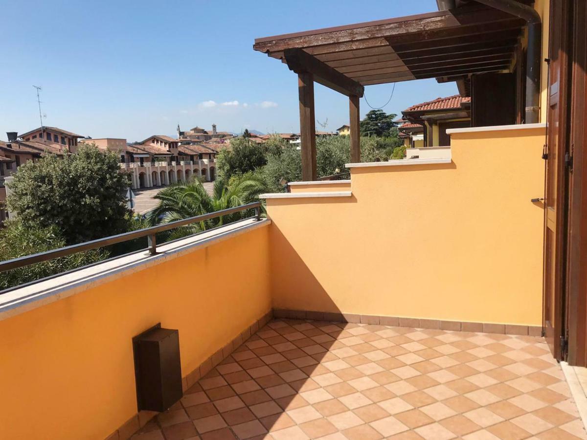 Villa The Sweet Rose With Pool Manerba del Garda Esterno foto