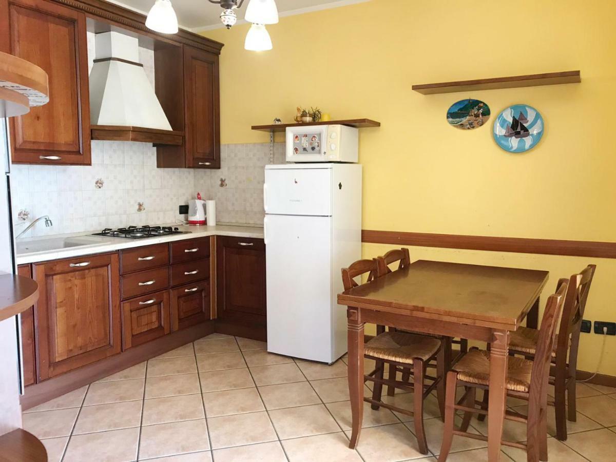 Villa The Sweet Rose With Pool Manerba del Garda Esterno foto
