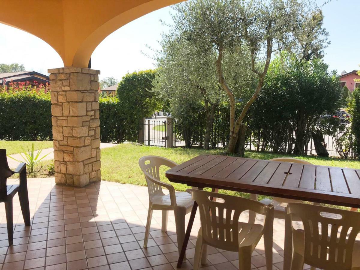 Villa The Sweet Rose With Pool Manerba del Garda Esterno foto